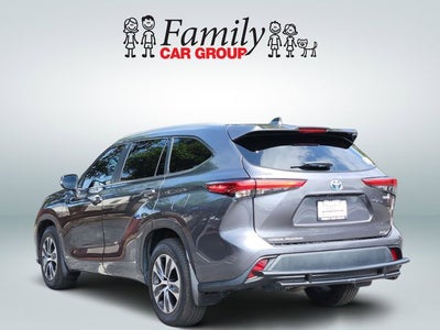 2023 Toyota Highlander Hybrid XLE