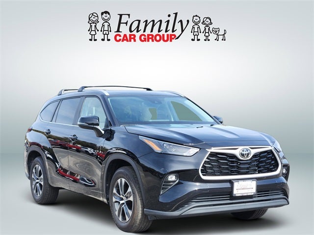 2025 Toyota Highlander XLE