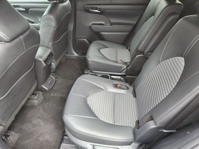 2025 Toyota Highlander XSE