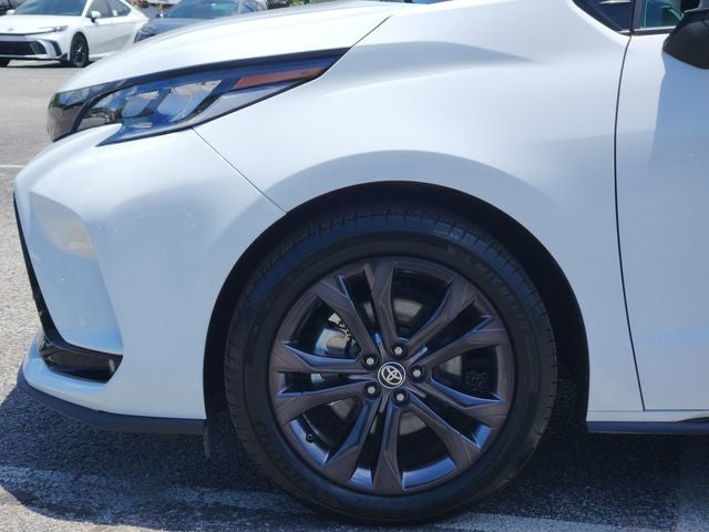 2025 Toyota Sienna XSE 7 Passenger