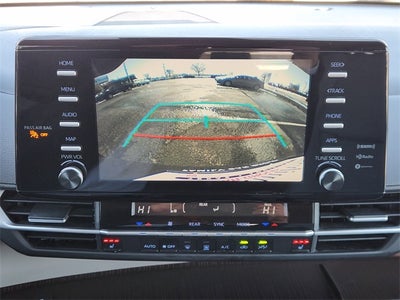 2024 Toyota Sienna XLE 8 Passenger