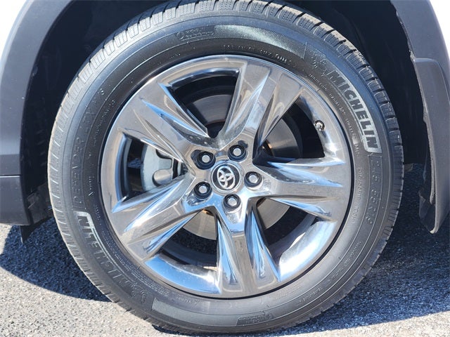 2019 Toyota Highlander Limited Platinum