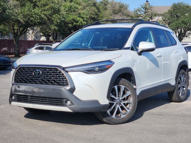 2024 Toyota Corolla Cross XLE