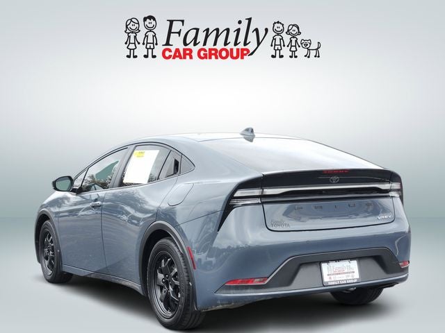 2025 Toyota Prius Plug-In Hybrid SE