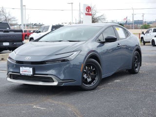 2025 Toyota Prius Plug-In Hybrid SE