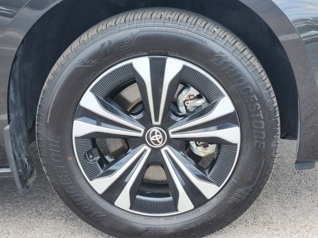 2024 Toyota bZ4X XLE