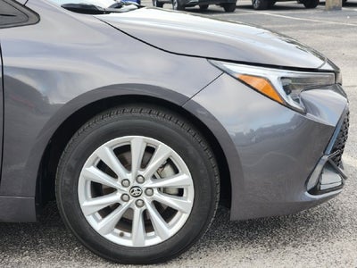 2025 Toyota Corolla Hatchback SE