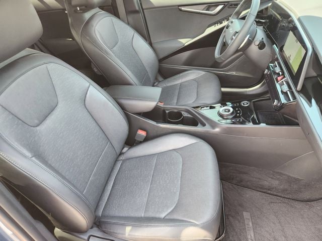 2023 Kia Niro Plug-In Hybrid SX
