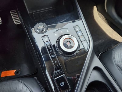2023 Kia Niro Plug-In Hybrid SX