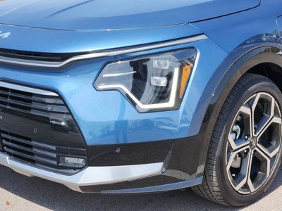 2023 Kia Niro Plug-In Hybrid SX