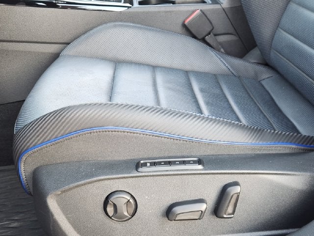 2023 Volkswagen Golf R 2.0T 20th Anniversary Edition