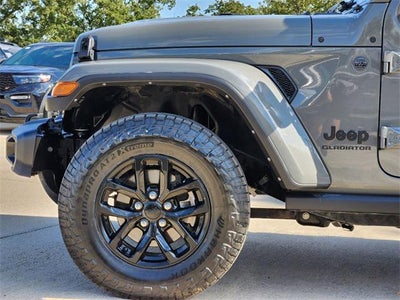 2022 Jeep Gladiator Altitude