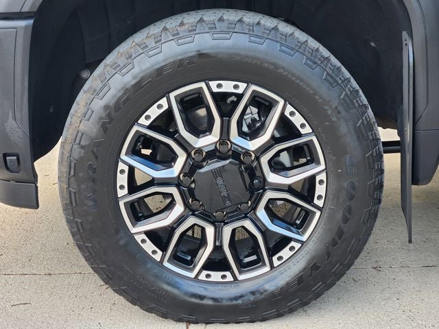 2025 GMC Sierra 3500HD Denali