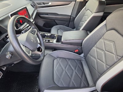 2024 Volkswagen Atlas 2.0T Peak Edition SE w/Technology