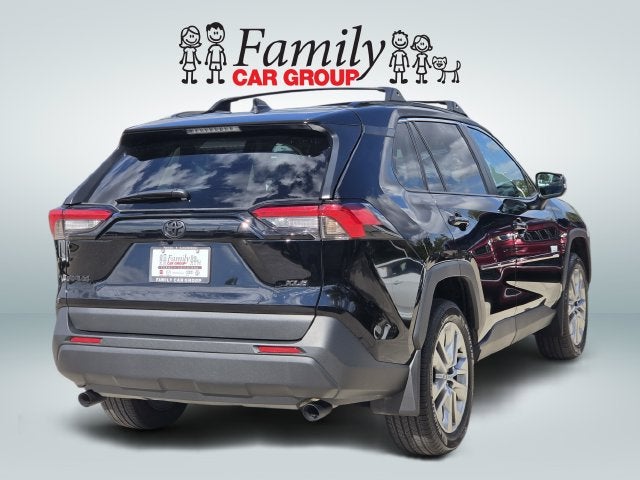 2025 Toyota RAV4 XLE Premium