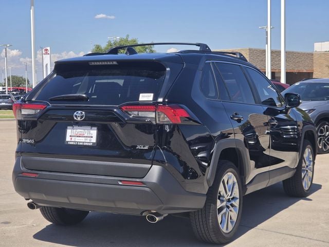 2025 Toyota RAV4 XLE Premium