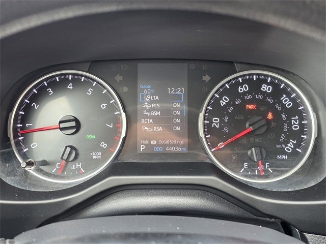 2020 Toyota RAV4 XLE