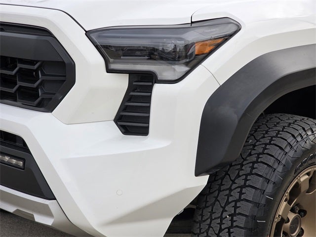 2025 Toyota Tacoma Hybrid Trailhunter