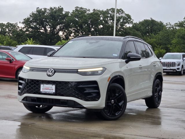 2025 Volkswagen Tiguan 2.0T SE R-Line Black