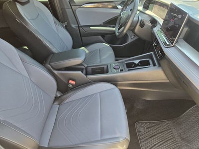 2025 Volkswagen Tiguan 2.0T SE R-Line Black