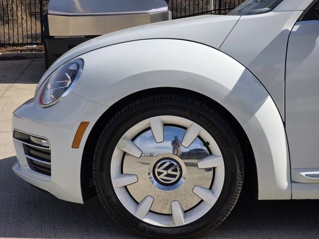 2019 Volkswagen Beetle Convertible 2.0T S