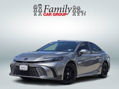 2025 Toyota Camry SE