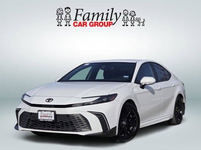2025 Toyota Camry SE