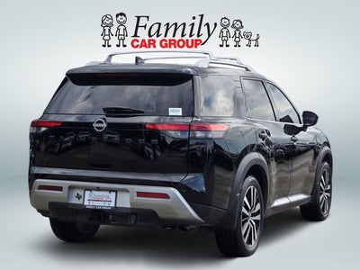 2024 Nissan Pathfinder Platinum