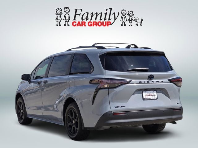 2025 Toyota Sienna Woodland Edition 7 Passenger