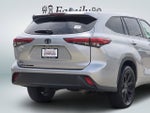 2022 Toyota Highlander L