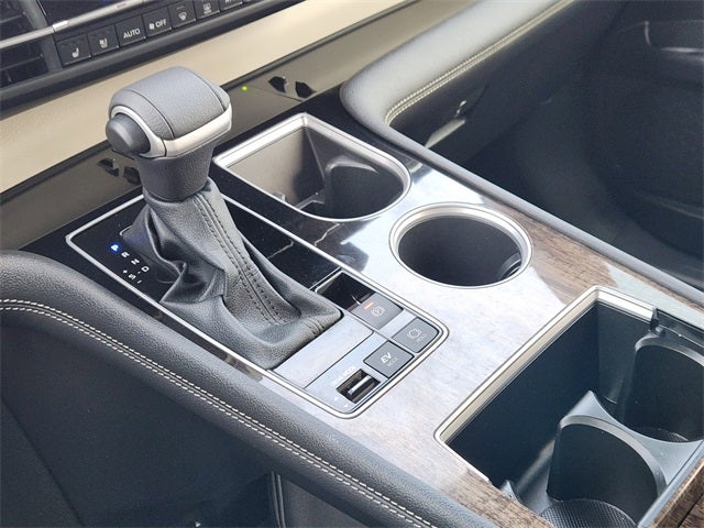 2025 Toyota Sienna Platinum 7 Passenger