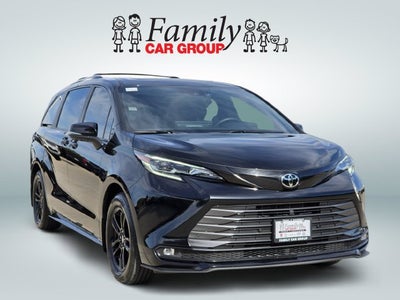 2026 Toyota Sienna Platinum 7 Passenger