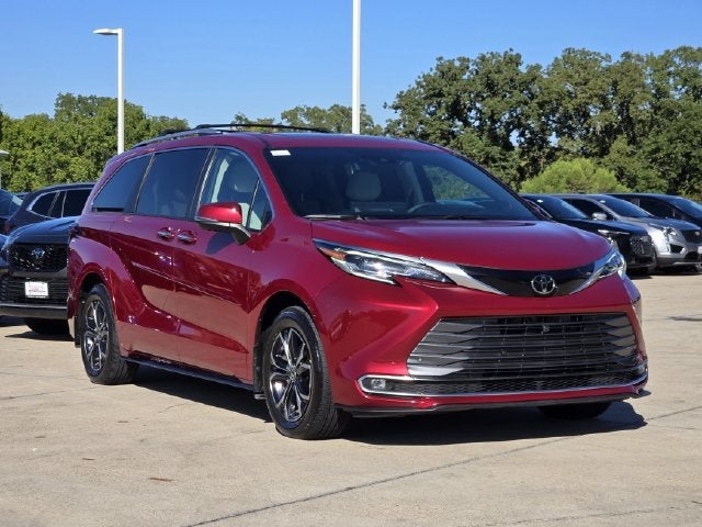 2026 Toyota Sienna Platinum 7 Passenger