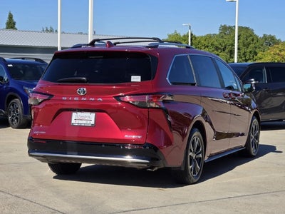 2026 Toyota Sienna Platinum 7 Passenger