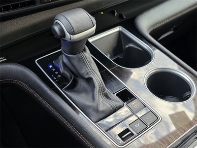 2025 Toyota Sienna Platinum 7 Passenger