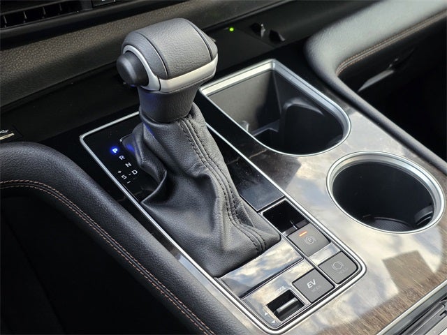 2025 Toyota Sienna Platinum 7 Passenger