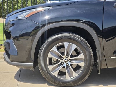 2020 Toyota Highlander Hybrid XLE