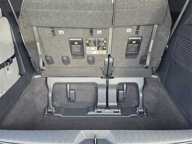 2025 Toyota Sienna XLE 8 Passenger