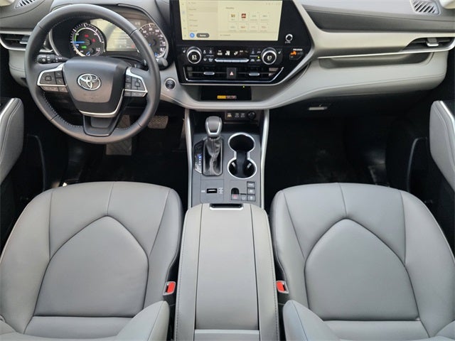 2026 Toyota Highlander Hybrid XLE