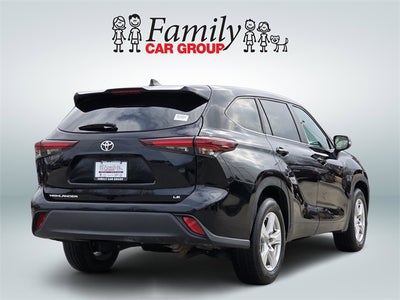 2024 Toyota Highlander LE