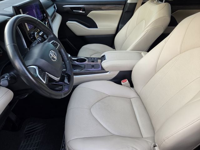 2023 Toyota Highlander Limited
