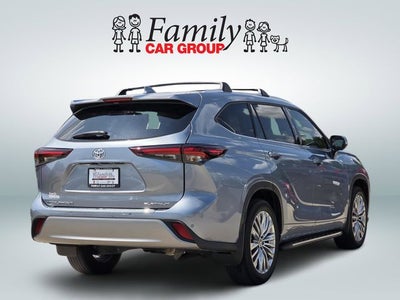 2024 Toyota Highlander Platinum