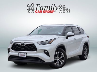 2023 Toyota Highlander XLE
