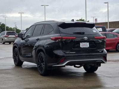 2023 Toyota Highlander XSE