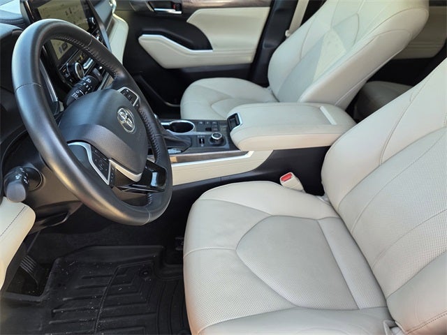 2023 Toyota Highlander Limited