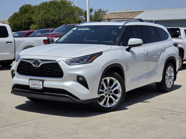 2026 Toyota Highlander Limited