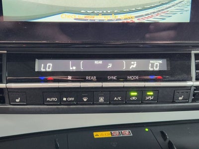 2025 Toyota Sienna XLE 8 Passenger