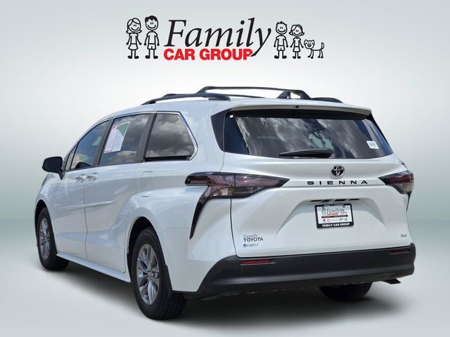 2026 Toyota Sienna XLE 8 Passenger