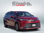 2022 Toyota Sienna XLE 7 Passenger