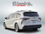 2025 Toyota Sienna XLE 8 Passenger